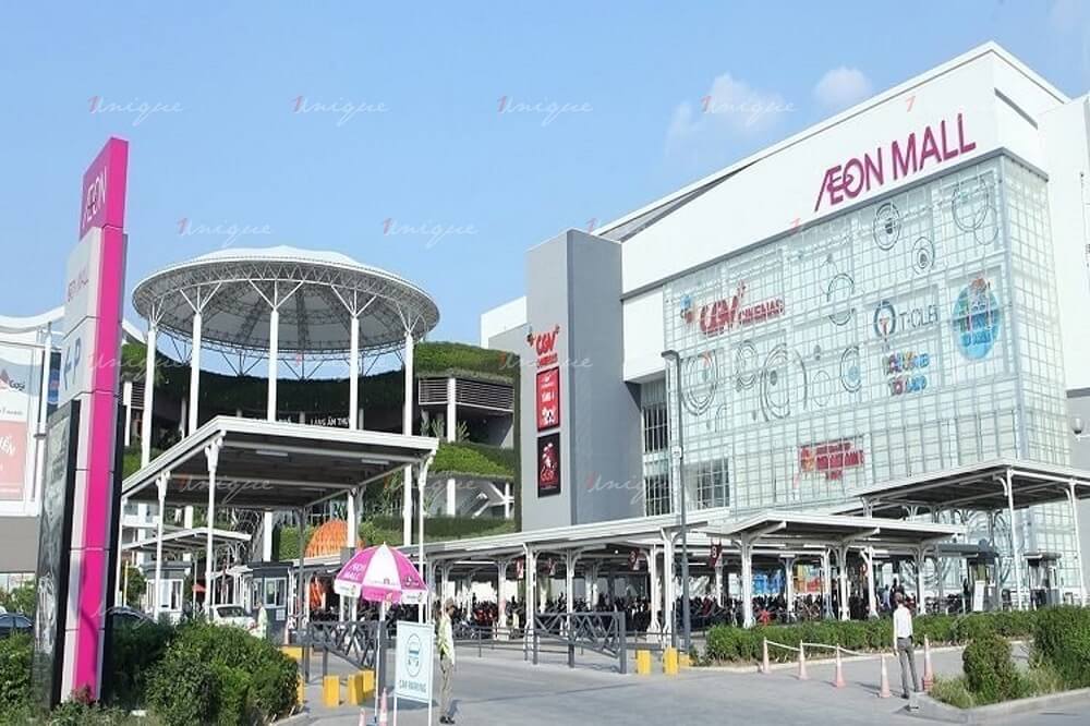 màn hình LCD quảng cáo tại trung tâm thương mại Aeon Mall Long Biên