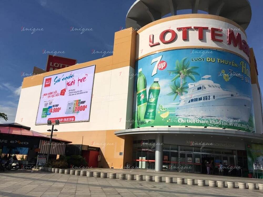 quảng cáo tại Siêu thị Lotte Mart