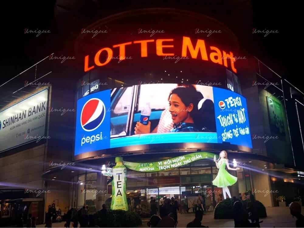 quảng cáo tại Siêu thị Lotte Mart